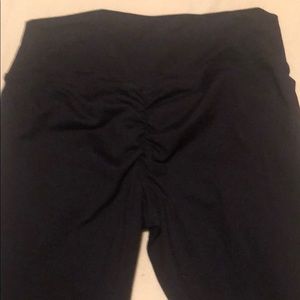 Abs2b black leggings with scrunch bootie